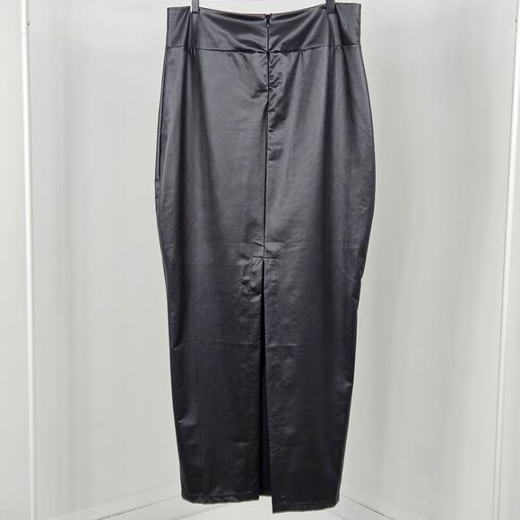 Skims Faux Leather Skirt Swim Cover-Up Long Black | Women's XL | MINOR FLAWS - Picture 3 of 16